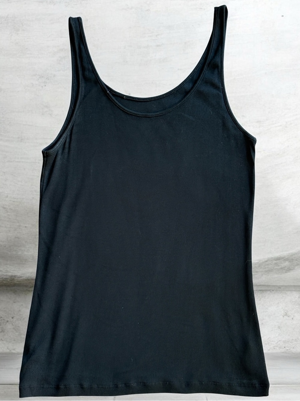 A New Day Ribbed Black Scoop Neck Tank Top!